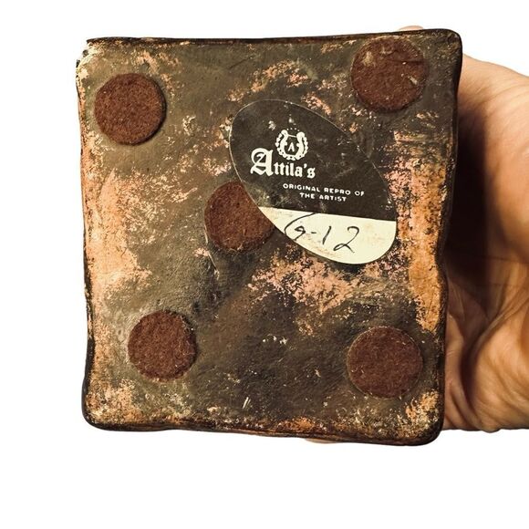 Attila’s Original Reproduction of the Artist Foo Dog Statue Feng Shui Figurine - Picture 8 of 9